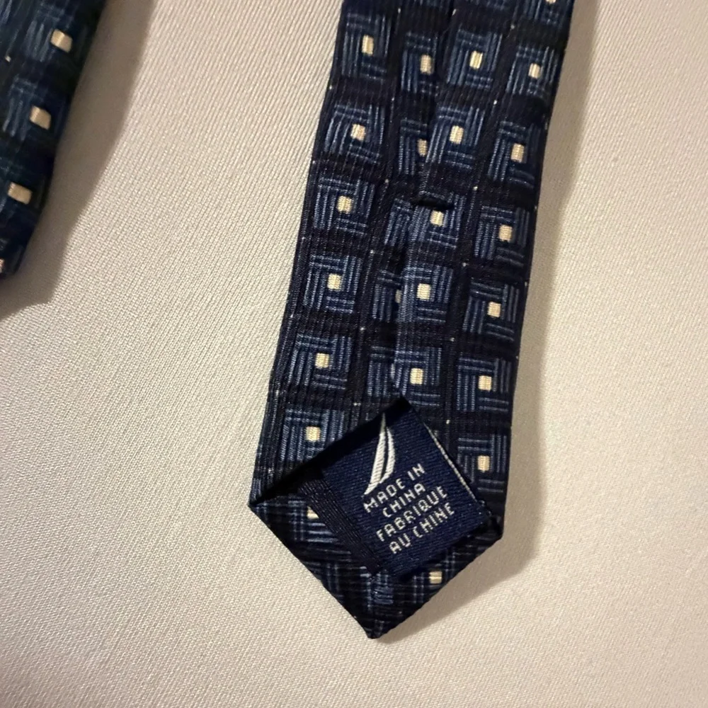 Nautica Men's Dark Blue Checkered Silk Tie